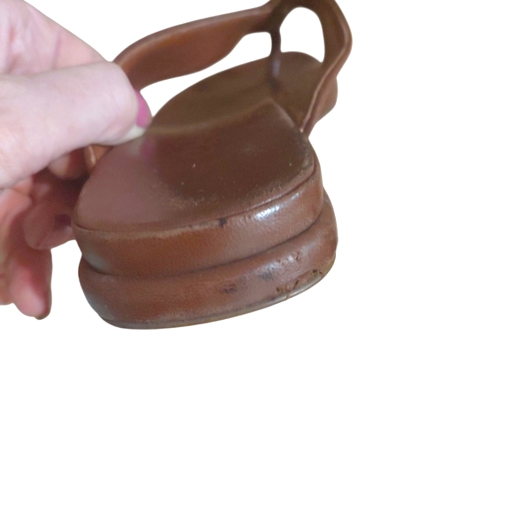 CHANEL Woven Straw And Brown Leather Thong Sandals Women's Size 6 - Picture 8 of 11